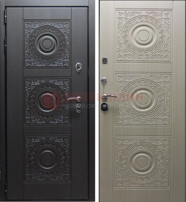 Темная стальная дверь с МДФ ДМ-161 для коттеджа в Куровском
