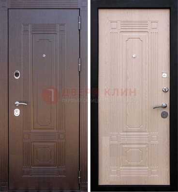 Коричневая входная дверь с МДФ ДМ-173 для кирпичного дома в Куровском