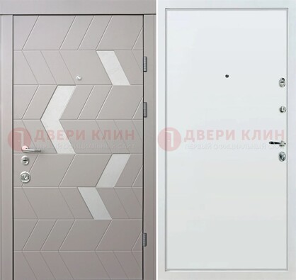 Светлая металлическая дверь с терморазрывом и МДФ панелью ДМ-190 в Куровском