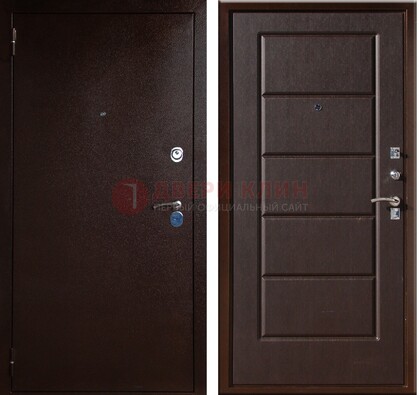 Темная входная дверь с порошковым окрасом ДП-113 в Куровском