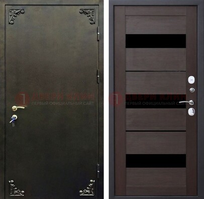 Входная дверь с порошковым покрытием с коричневой МДФ со стеклом ДП-236 в Куровском