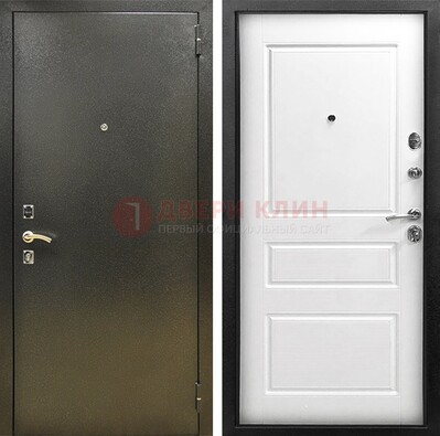 Входная дверь Темное серебро с порошковым напылением и белой МДФ ДП-272 в Куровском