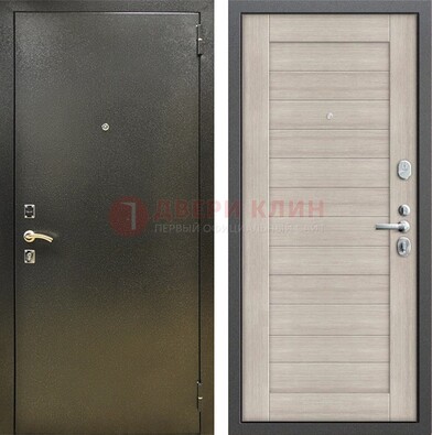 Стальная темно-серая дверь с порошковой отделкой и МДФ панелью ДП-278 в Куровском