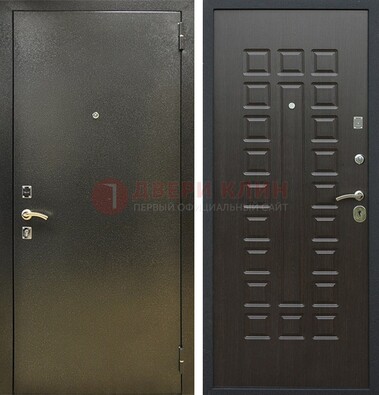 Темно-серая железная дверь с порошковым покрытием и МДФ Венге ДП-287 в Куровском
