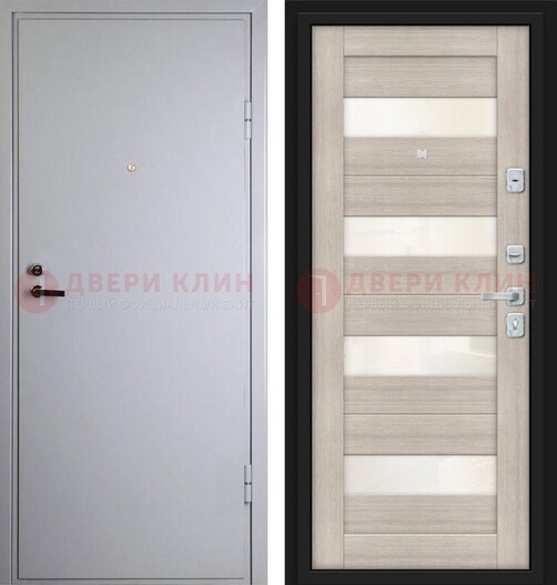 Белая железная дверь с порошковым напылением и стеклом ДП-308