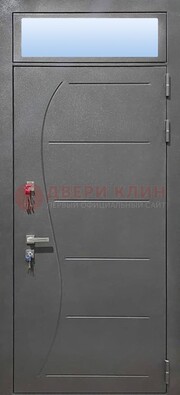 Чёрная входная дверь с порошковым окрасом и стеклом ДП-313 в Куровском
