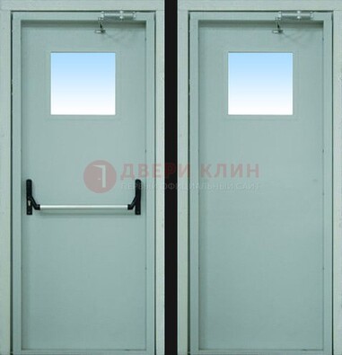 Серая металлическая противопожарная дверь со стеклянной вставкой ДПП-3 в Куровском
