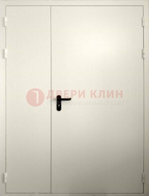 Белая противопожарная двупольная дверь ДПМ-02/60 в Куровском