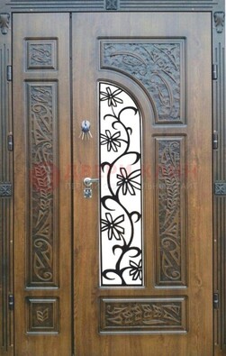 Морозостойкая металлическая парадная дверь ДПР-12 в Куровском