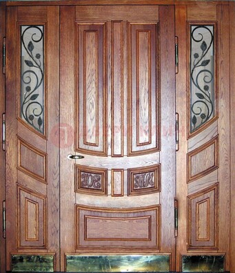 Парадная дверь со стеклом и ковкой ДПР-35 для загородного дома в Туле