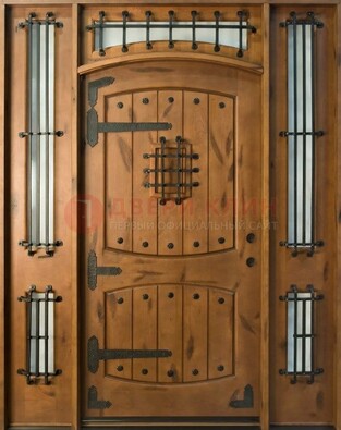 Железная парадная дверь с металлическими вставками ДПР-68 в коттедж в Куровском