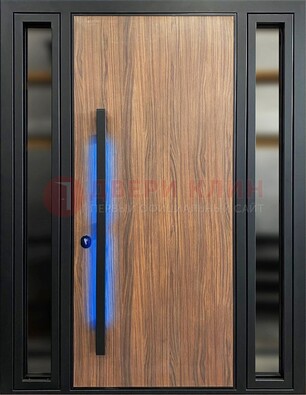 Коричневая металлическая дверь со стеклом ДС-69 в Куровском