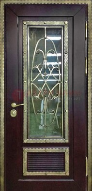 Темная уличная дверь порошок со стеклом и ковкой ДСК-167 в Куровском