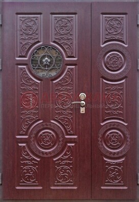 Красная железная дверь Винорит со стеклом и ковкой ДСК-235 в Куровском