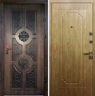 Железная коричневая дверь с виноритом и терморазрывом Золотой дуб внутри ДВТ-101 в Куровском