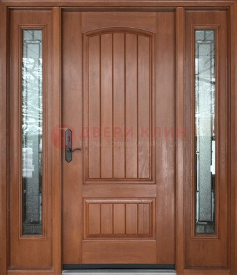 Стальная дверь с массивом дуба и витражом для дома ВЖ-17 в Куровском